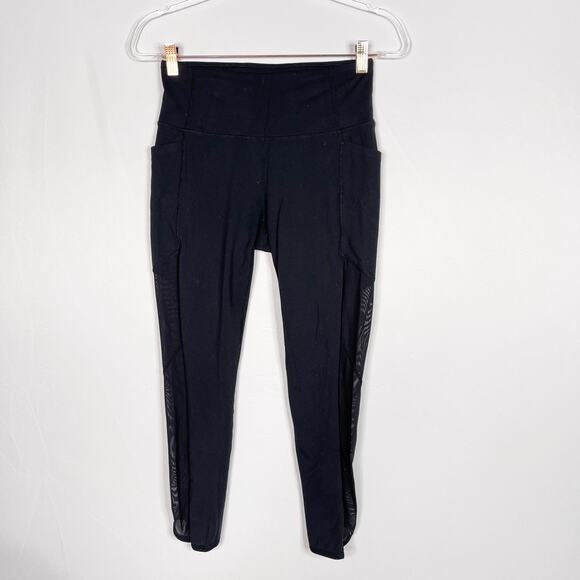 Athleta Small S Black High Rise Mesh Chaturanga to Town 7/8 Leggings Workout - Picture 1 of 12